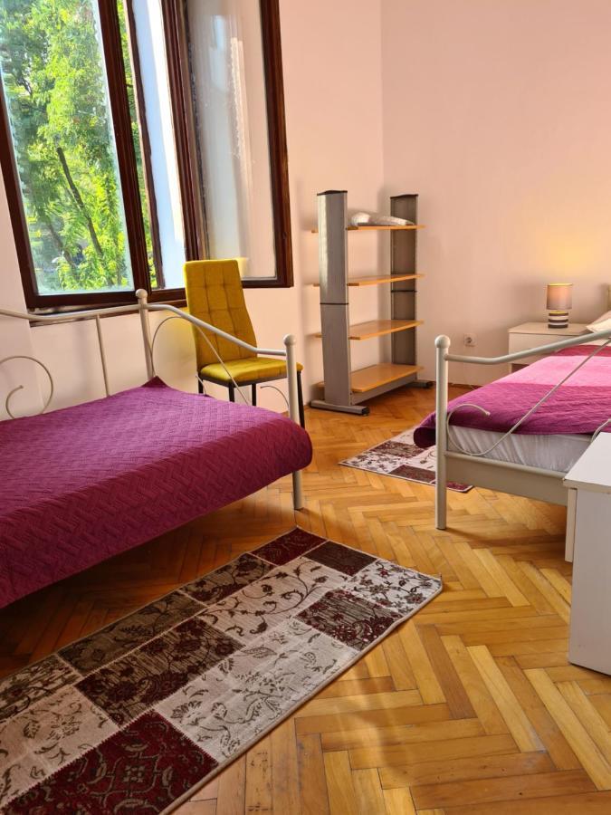 Se-Na Apartment Pula Bagian luar foto