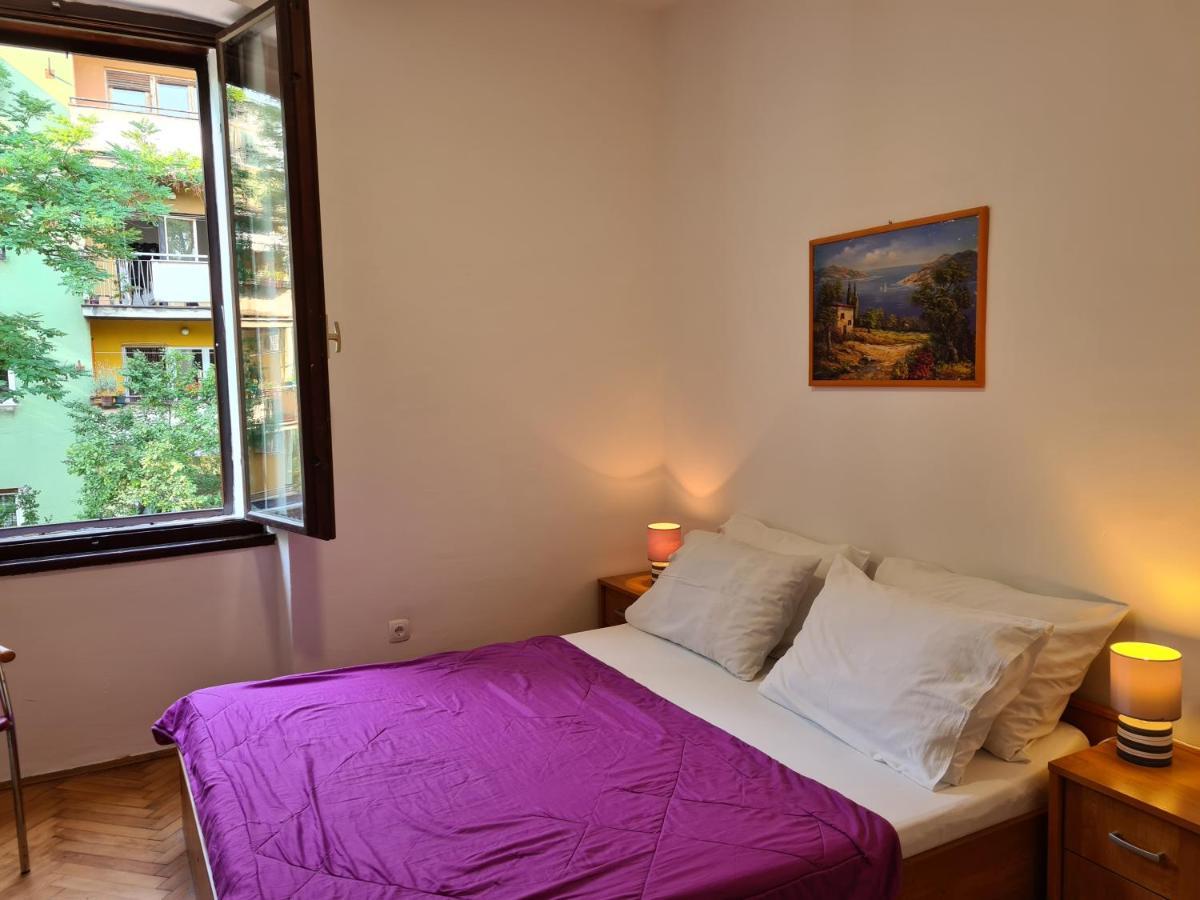 Se-Na Apartment Pula Bagian luar foto
